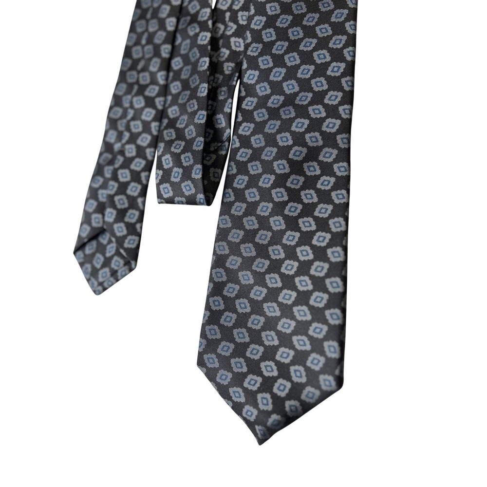 Kiton Napoli Tie 7-fold Black Blue Medallion 100% Silk Made in Italy